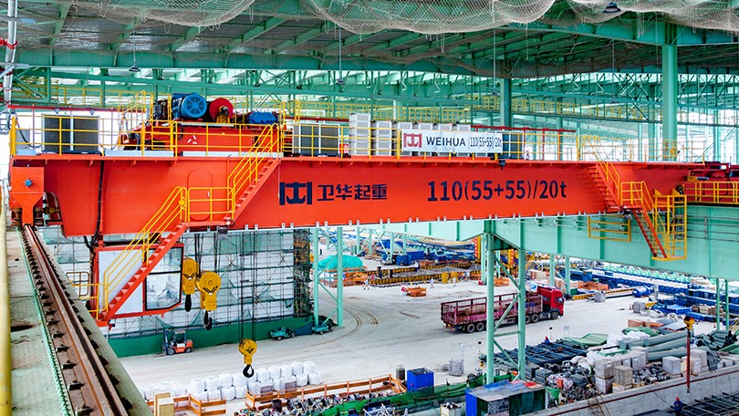 PG国际110t超高温板坯搬运起重机.jpg